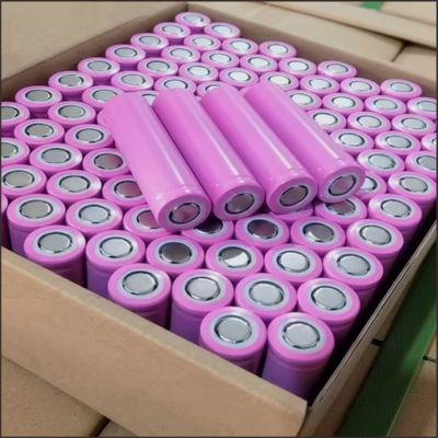 Bateria de lítio 21700, 3,7V, capacidade 5000mAh, formato redondo, lanterna de luz forte, bateria de energia para ferramentas elétricas